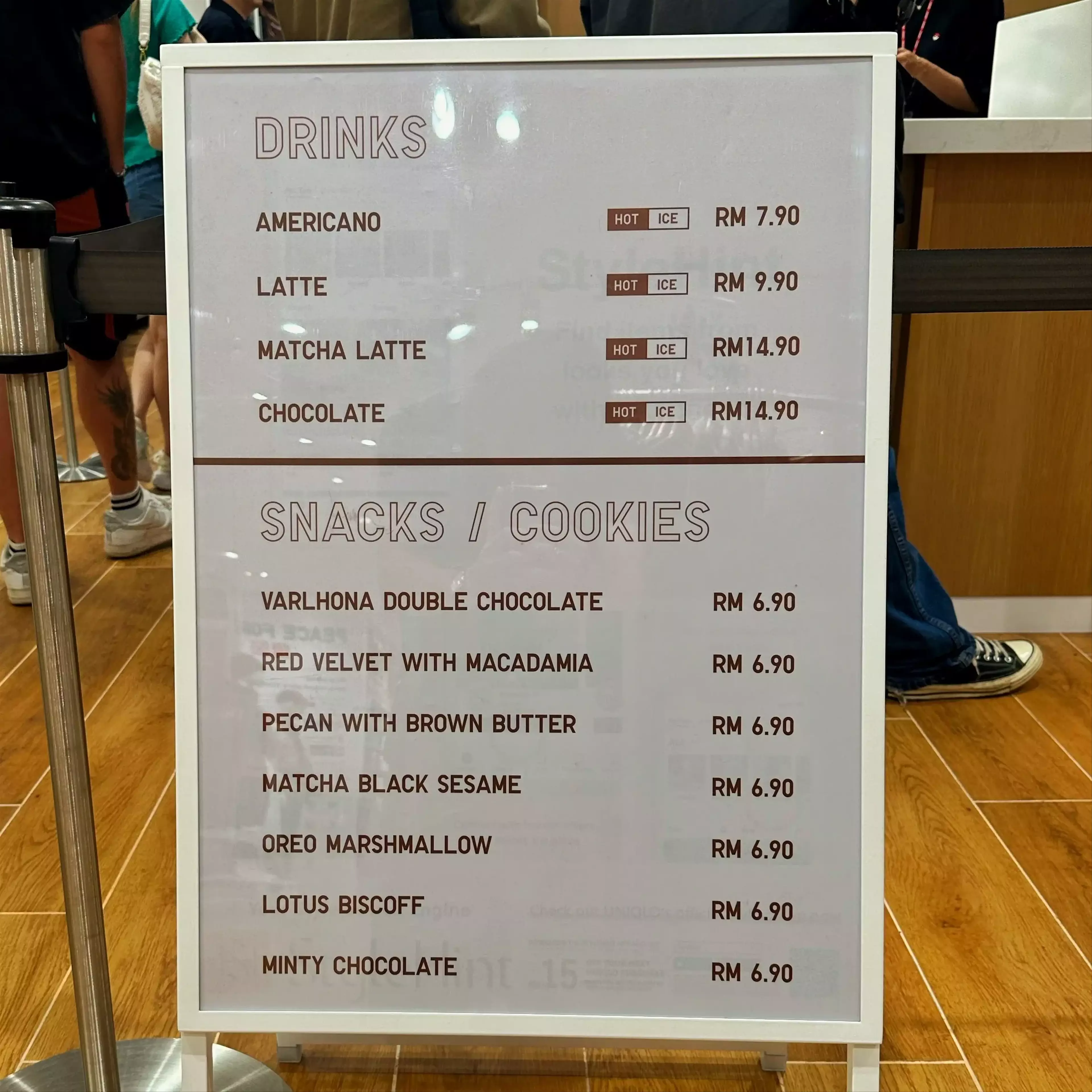 The current selection of drinks and snacks available at Uniqlo Coffee.